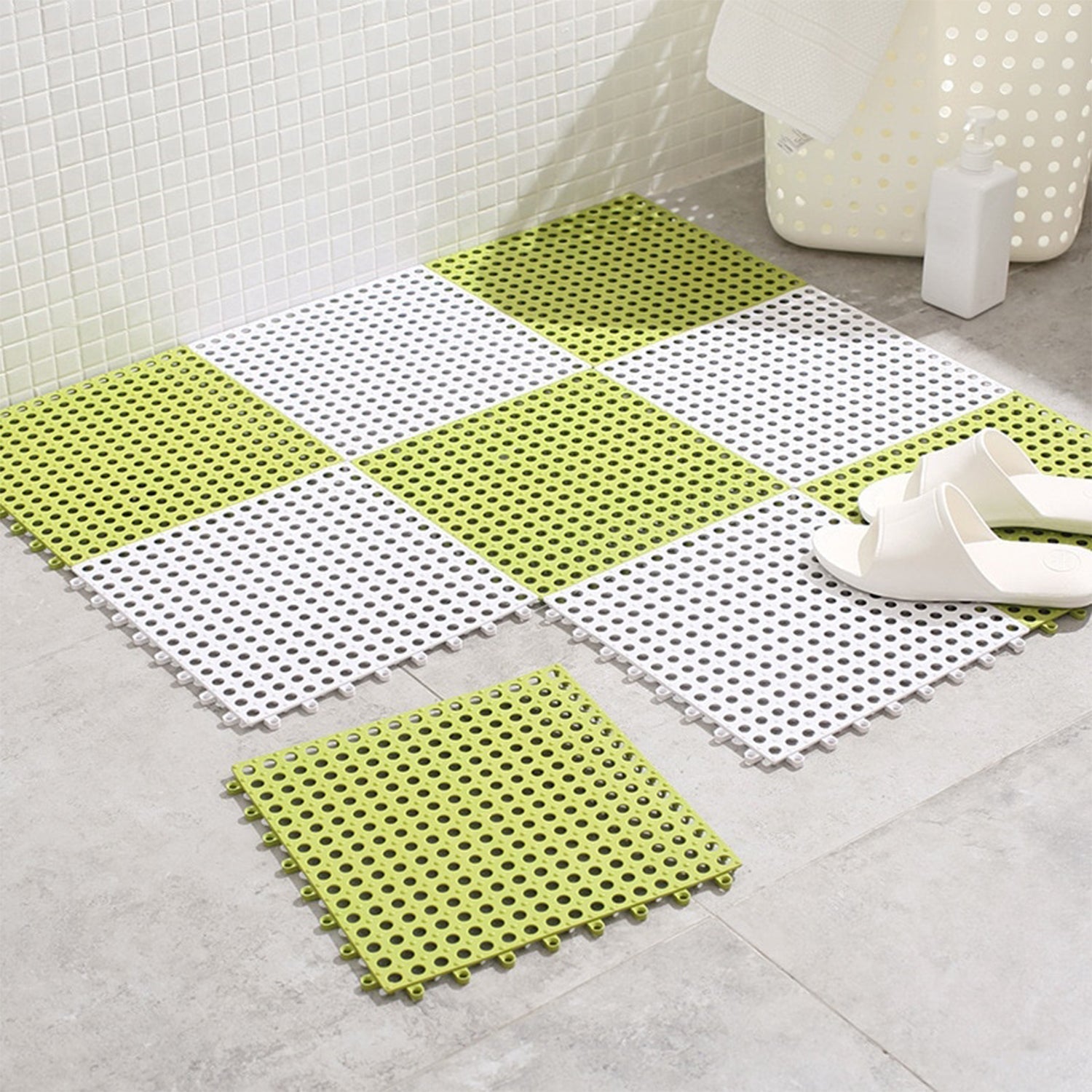 4010 Bath Anti Slip Mat Used while bathing and toilet purposes to avoid slippery floor surfaces. (Pack Of 6) 